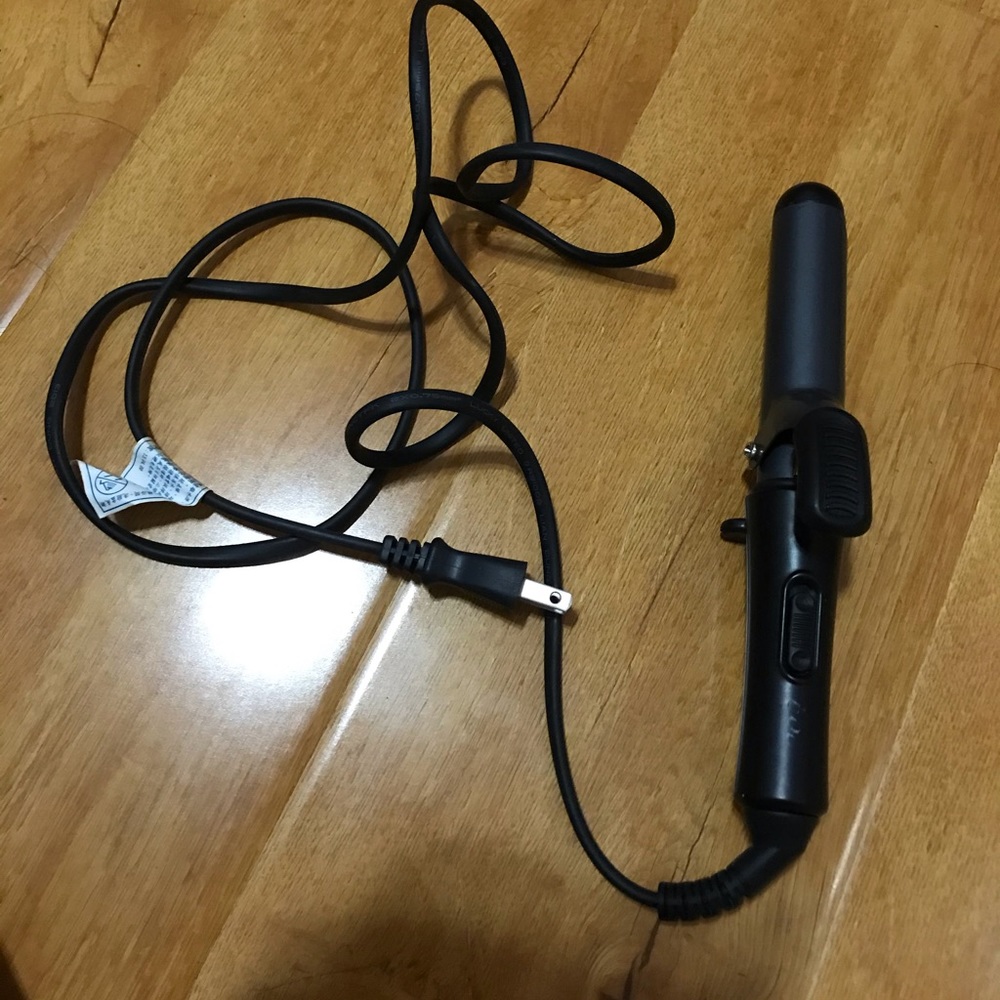 Travel, short hair curler